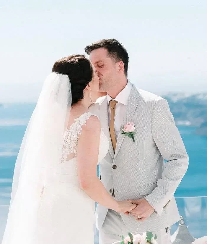 Santorini wedding hotels
