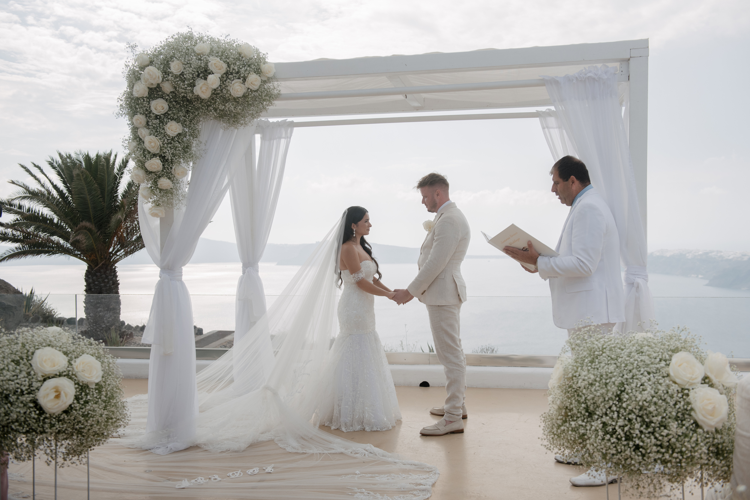 Carol and Jamie exchange vows at Le Ciel