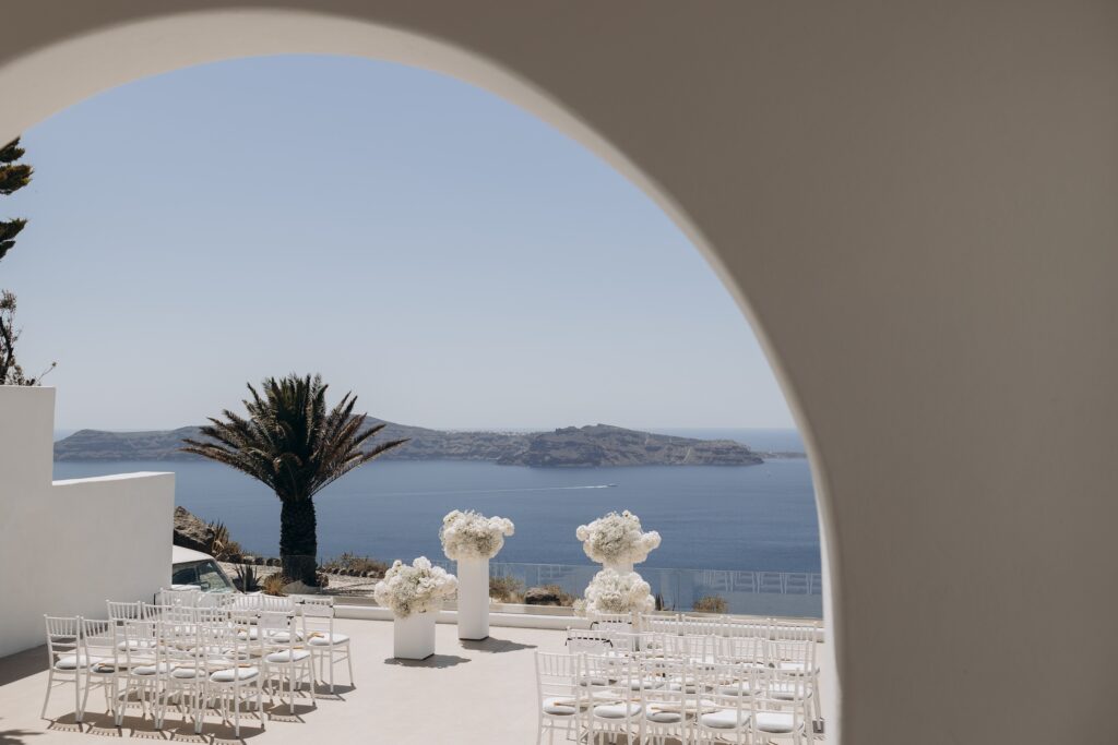 Le Ciel Santorini wedding veneu dressed for ceremony