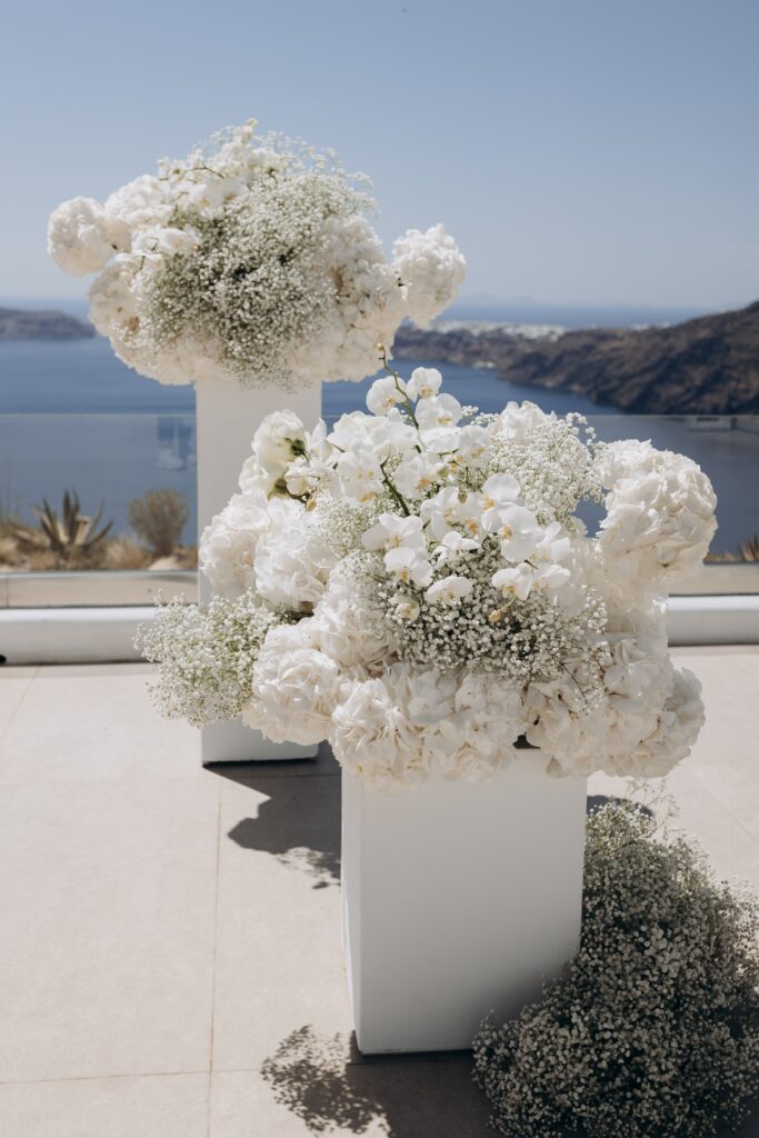 close up of wedding flowers at le Ciel ceremony